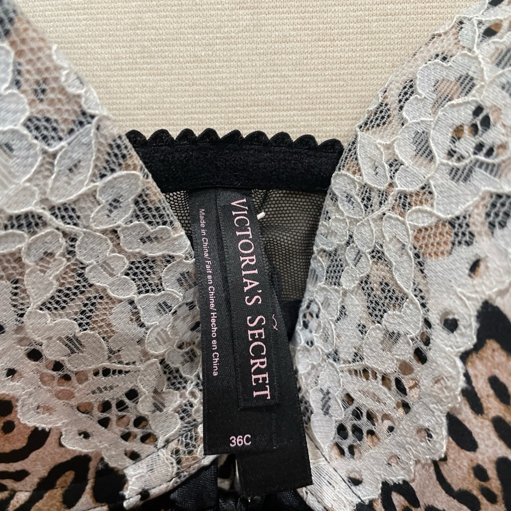 Victoria's Secret 36C Butterfly Bustier Top Lace Leopard Print Bow. Sexy!
